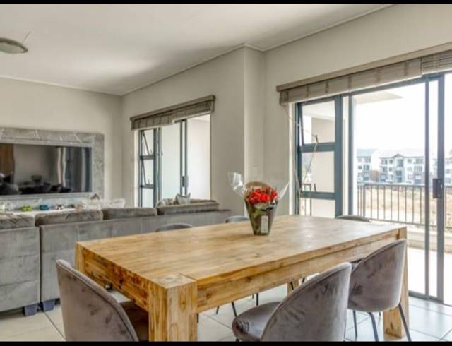 2 BEDROOM APARTMENT FOR SALE IN LINBRO PARK